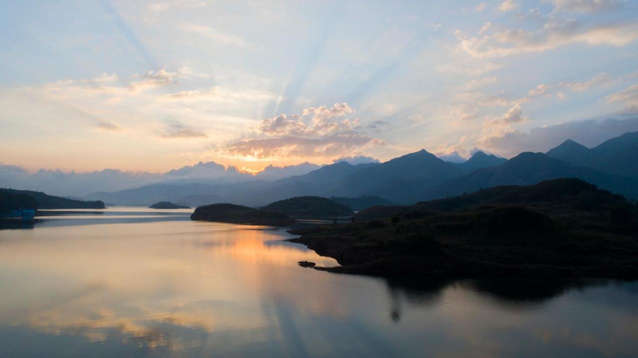 Terrace Resorts Wayanad Ngoại thất bức ảnh